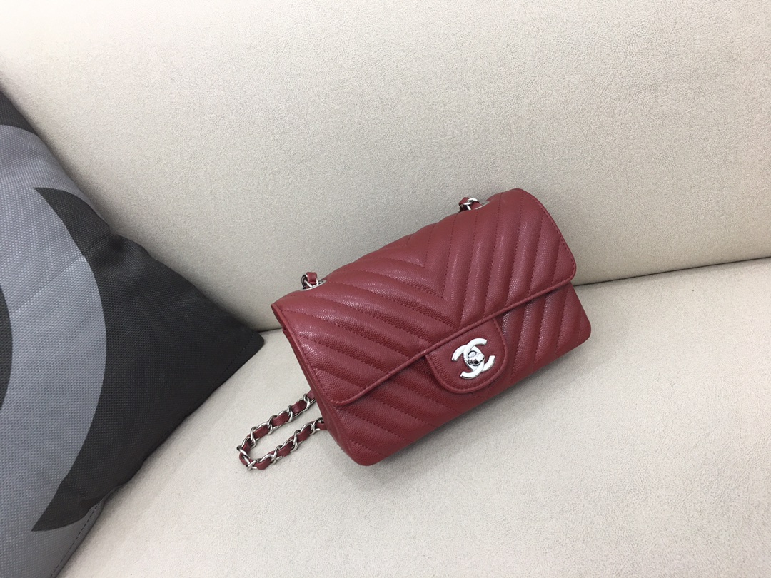 Small Classic Flap Caviar Bag A01116 Purplish Red/Silver